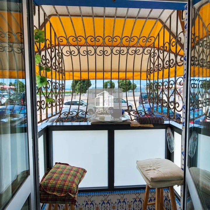 Apartamento T1 para Venda em Costa da Caparica Foto 4