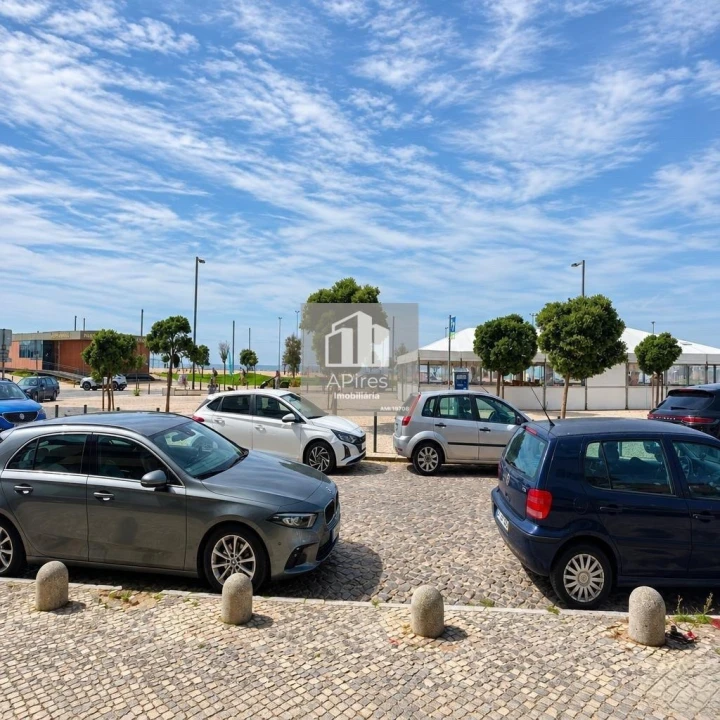 Apartamento T1 para Venda em Costa da Caparica Foto 17