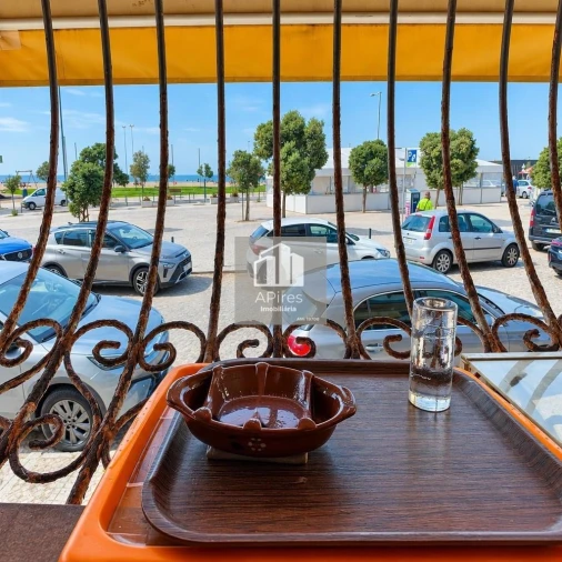 Apartamento T1 para Venda em Costa da Caparica Foto 5