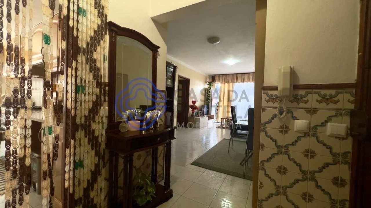 Apartamento T3 para Venda em Corroios Foto 3