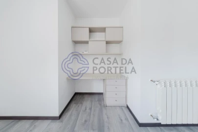 Moradia T3 para Venda em Bidoeira de Cima