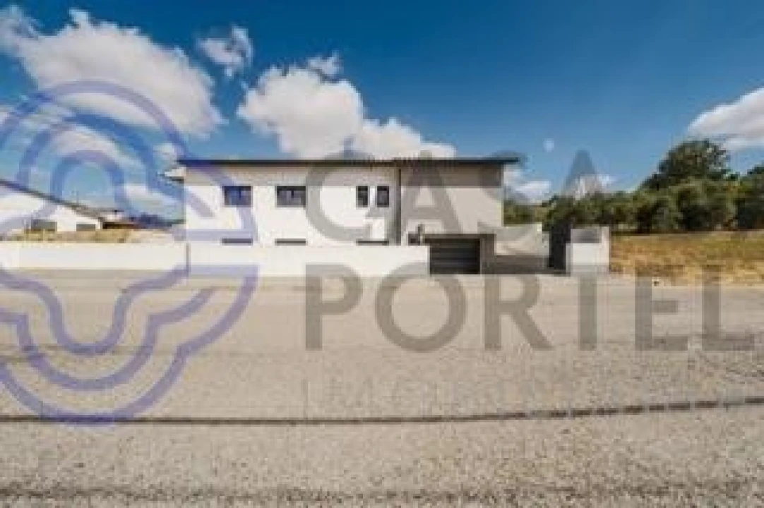 Moradia T3 para Venda em Bidoeira de Cima Foto 5
