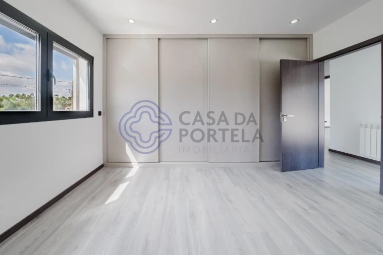 Moradia T3 para Venda em Bidoeira de Cima Foto 30