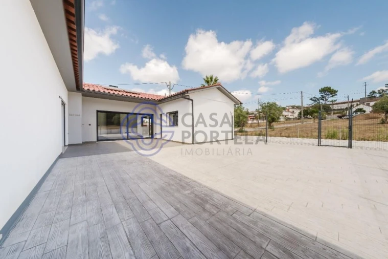 Moradia T3 para Venda em Bidoeira de Cima Foto 45