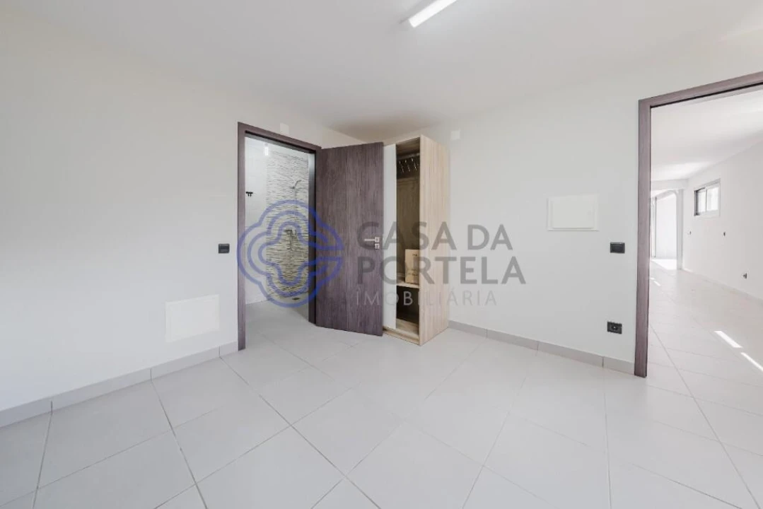 Moradia T3 para Venda em Bidoeira de Cima Foto 47