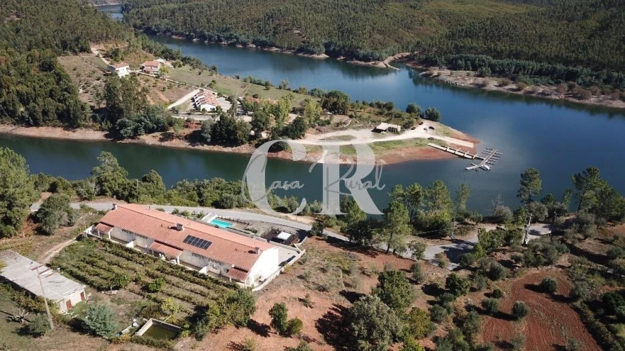 Moradia T4 para Venda em Arega Foto 46