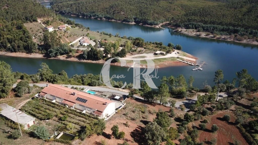 Moradia T4 para Venda em Arega Foto 46