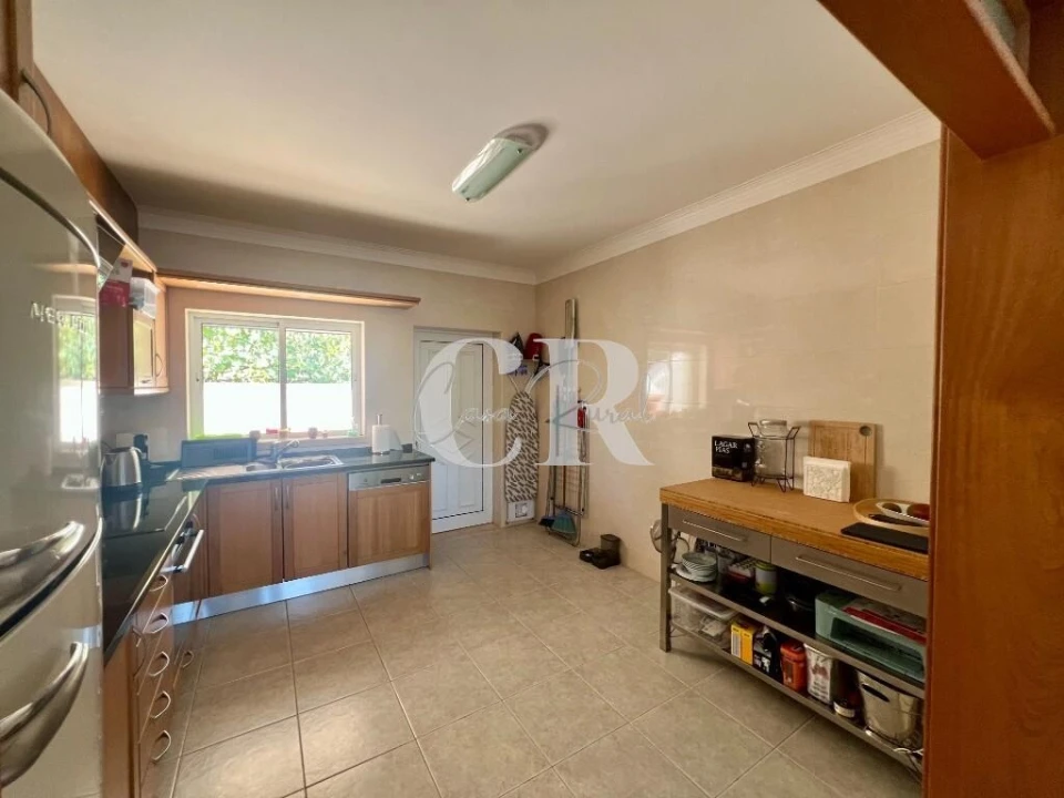 Moradia T4 para Venda em Arega Foto 22