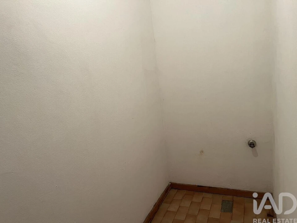 Apartamento T3 para Venda em Alijo Foto 8
