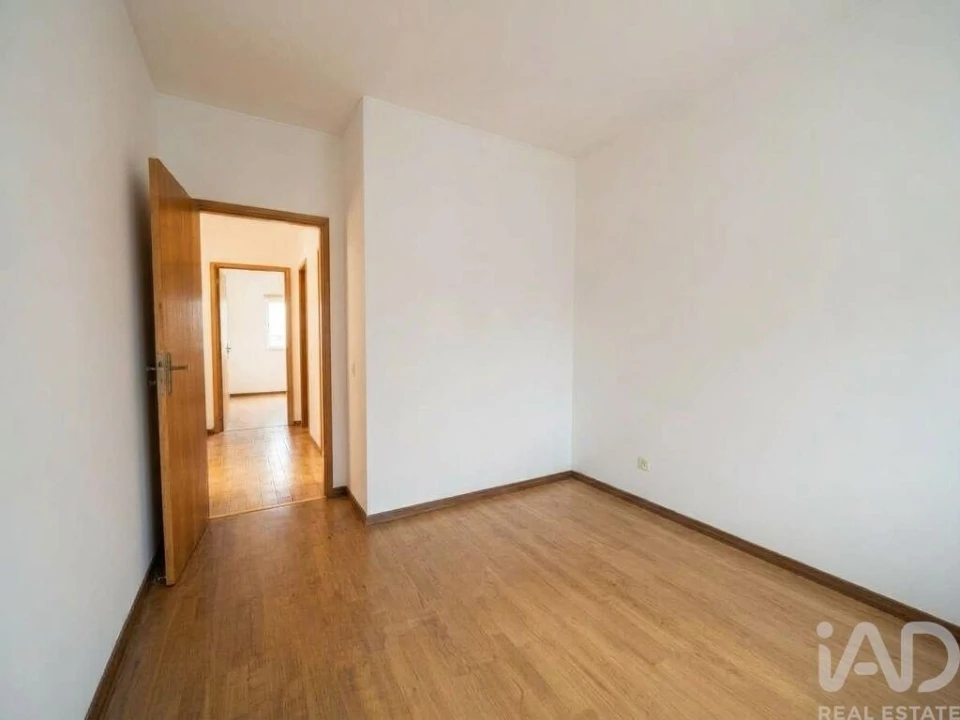 Apartamento T3 para Venda em Alijo Foto 14