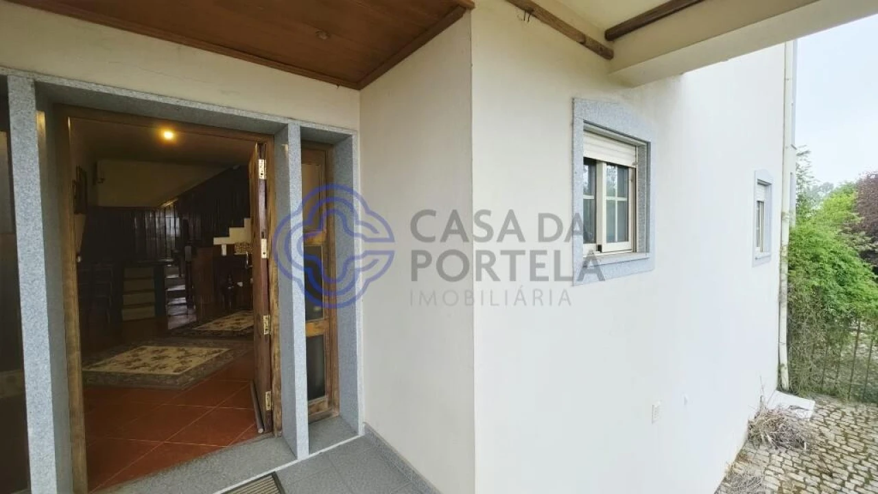 Moradia T4 para Venda em Viseu Foto 3