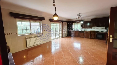 Moradia T4 para Venda em Viseu