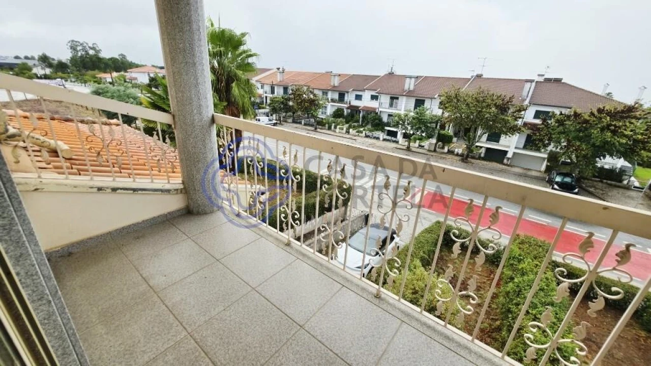 Moradia T4 para Venda em Viseu Foto 31