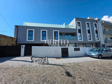 Apartamento T1 para Venda em Barcelos, V.Boa, V.Frescainha