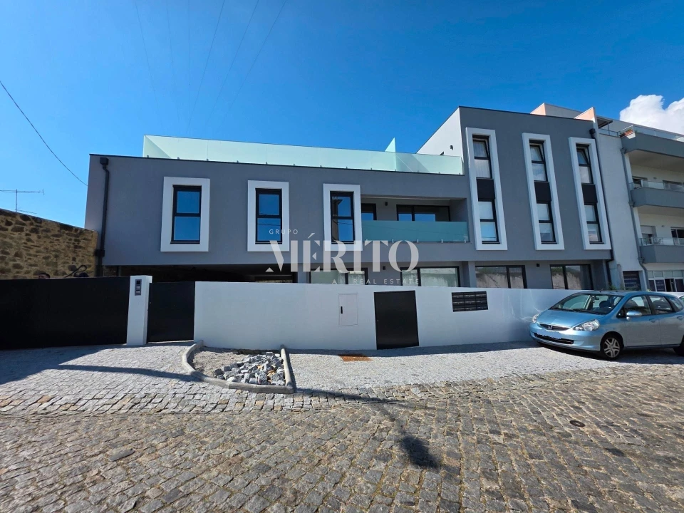 Apartamento T1 para Venda em Barcelos, V.Boa, V.Frescainha Foto 1