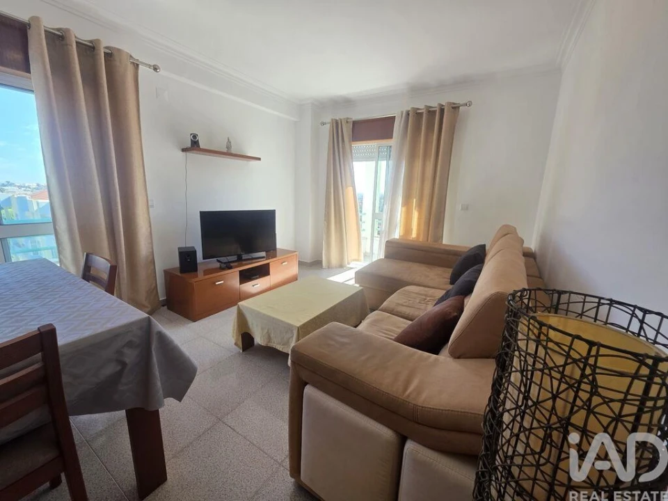 Apartamento T3 para Venda em Charneca de Caparica e Sobreda Foto 4