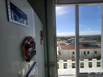 Apartamento T3 para Venda em Charneca de Caparica e Sobreda