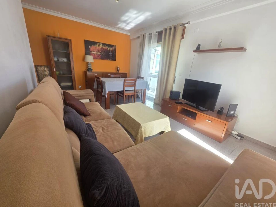 Apartamento T3 para Venda em Charneca de Caparica e Sobreda Foto 7