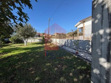 Moradia T3 para Venda em Parada de Gatim
