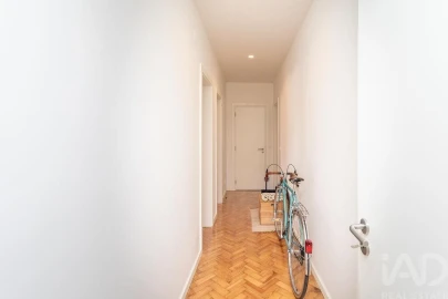 Apartamento T3 para Arrendamento em Areeiro