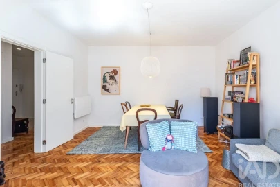 Apartamento T3 para Arrendamento em Areeiro