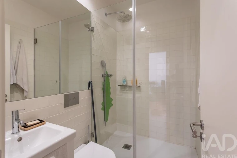 Apartamento T3 para Arrendamento em Areeiro Foto 12