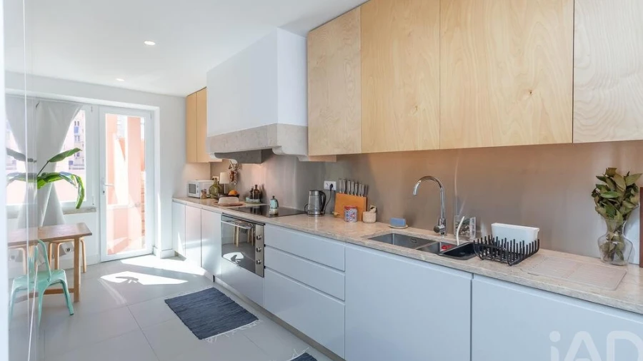 Apartamento T3 para Arrendamento em Areeiro