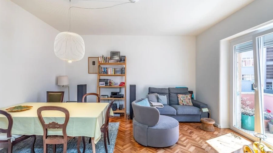 Apartamento T3 para Arrendamento em Areeiro