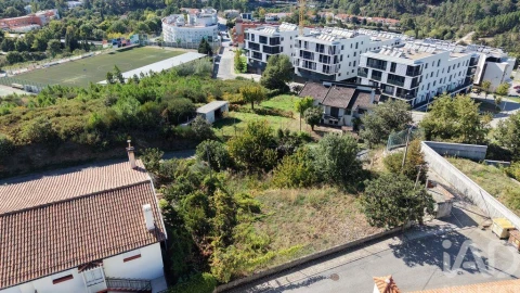 Terreno para Venda em Pena, Quintã e Vila Cova