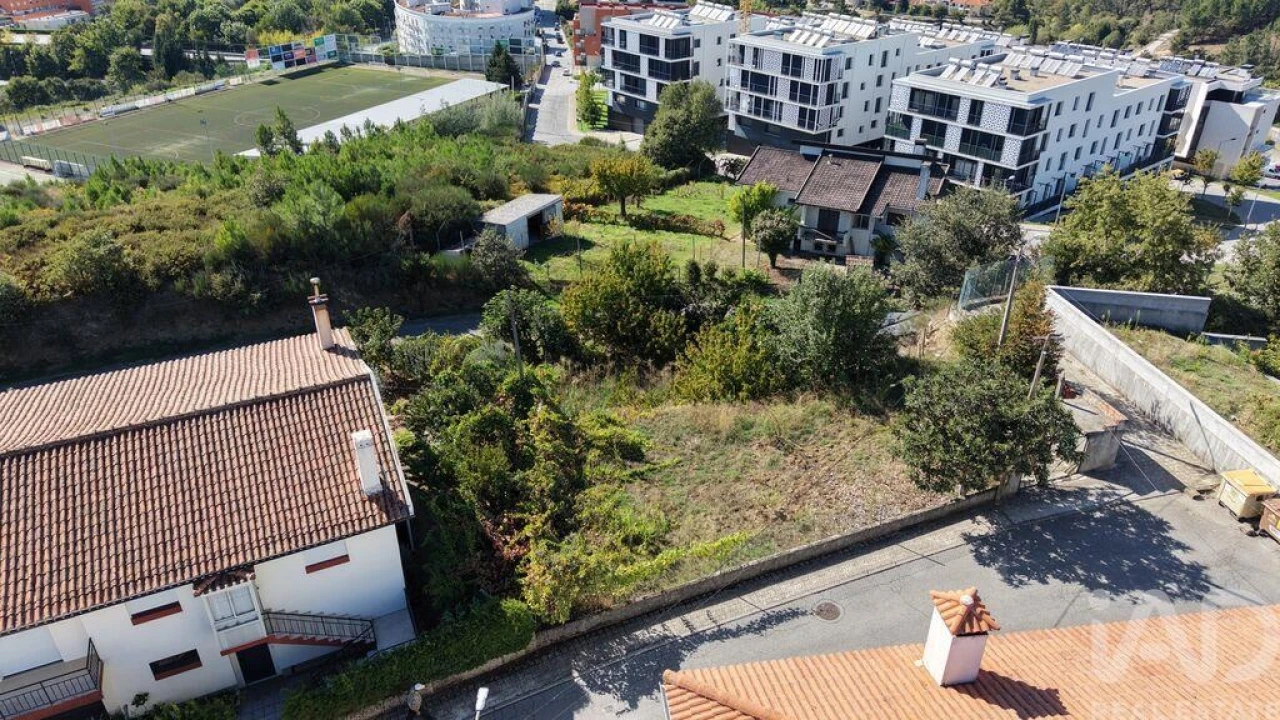 Terreno para Venda em Pena, Quintã e Vila Cova Foto 3