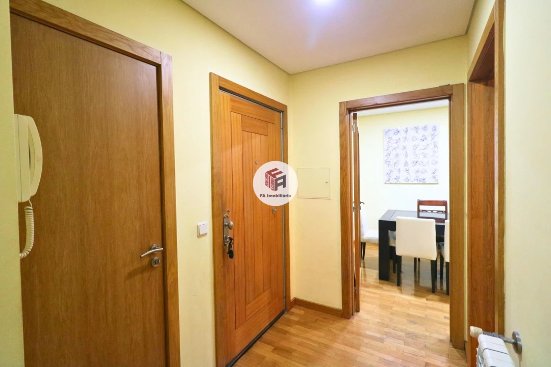 Apartamento T3 para Venda em Valongo Foto 14