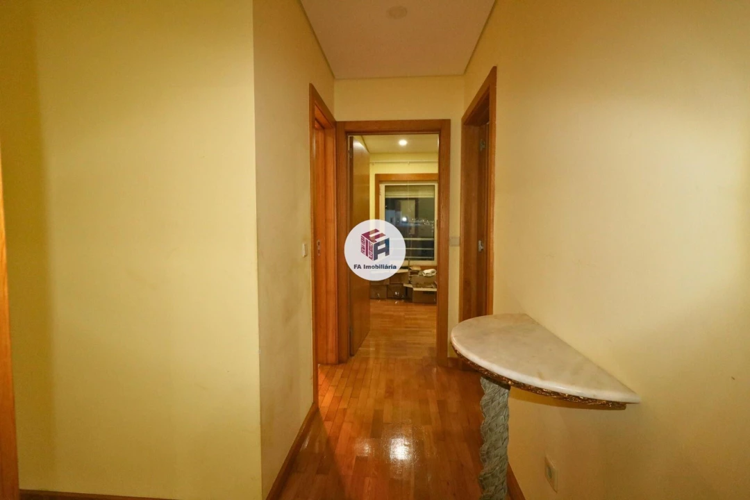 Apartamento T3 para Venda em Valongo Foto 15
