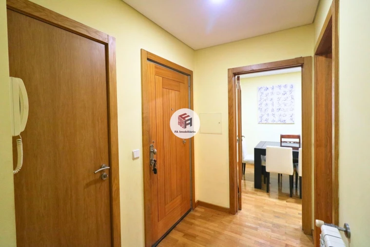 Apartamento T3 para Venda em Valongo Foto 14