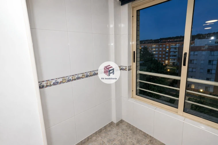 Apartamento T3 para Venda em Valongo Foto 22