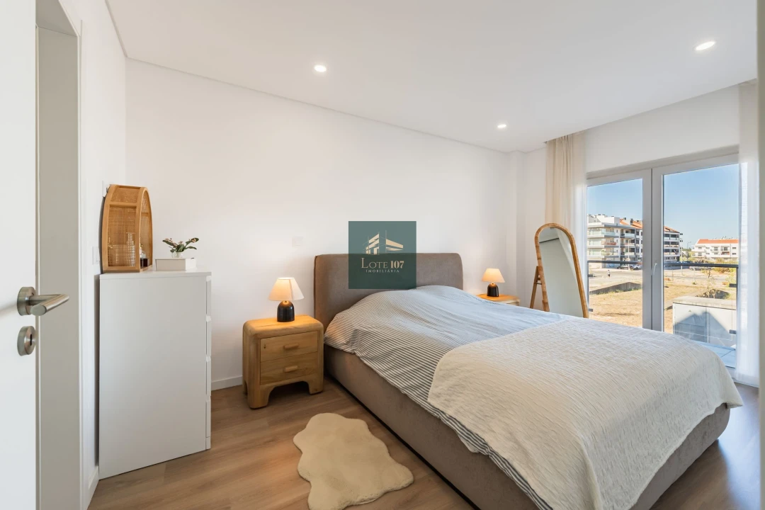 Apartamento T2 para Venda em Pinhal Novo Foto 16