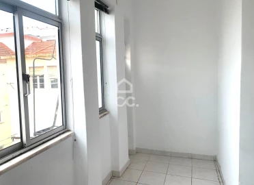 Apartamento T2 para Venda em Almada, Cova da Piedade, Pragal e Cacilhas