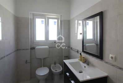Apartamento T2 para Venda em Almada, Cova da Piedade, Pragal e Cacilhas