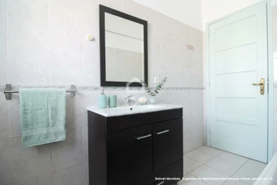 Apartamento T2 para Venda em Almada, Cova da Piedade, Pragal e Cacilhas