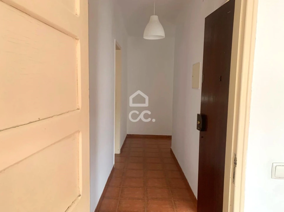 Apartamento T2 para Venda em Almada, Cova da Piedade, Pragal e Cacilhas Foto 6