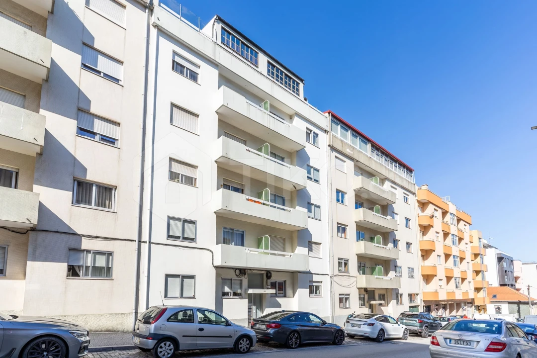 Apartamento T2 para Venda em Santa Marinha e São Pedro da Afurada Foto 3