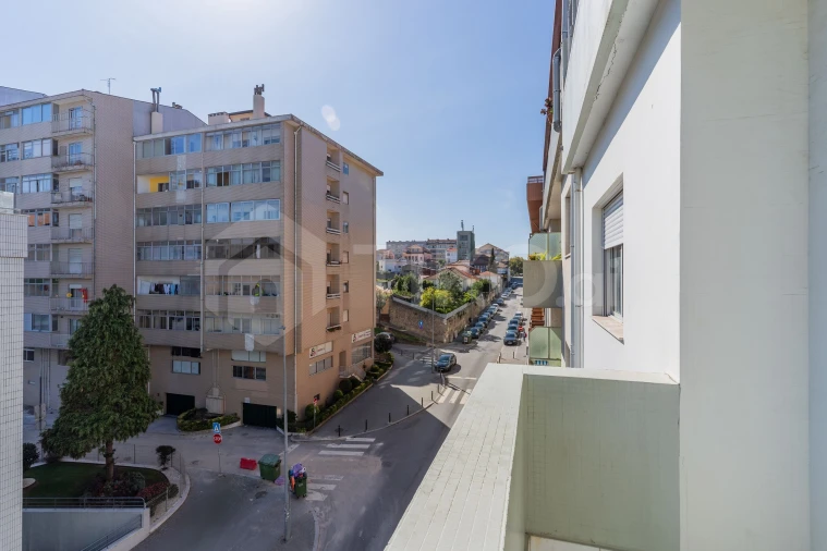 Apartamento T2 para Venda em Santa Marinha e São Pedro da Afurada Foto 32