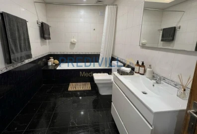 Moradia T4 para Venda em Guilhabreu