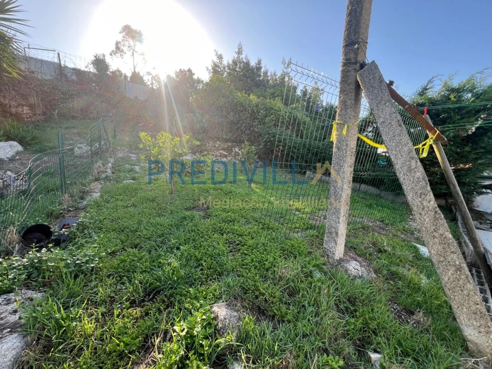 Moradia T4 para Venda em Guilhabreu Foto 24