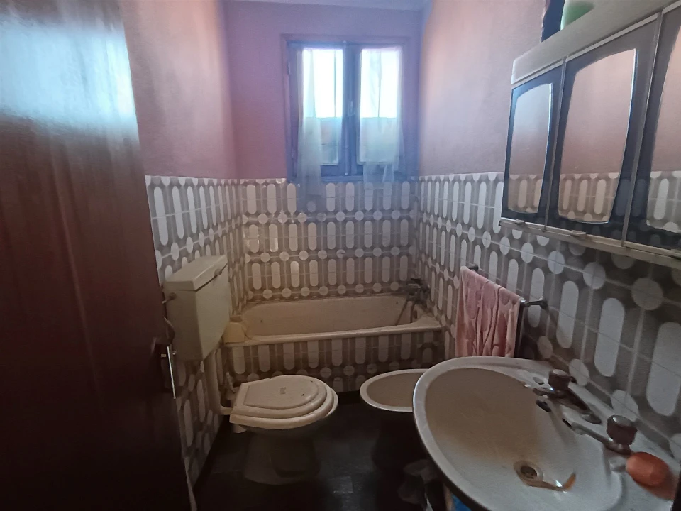 Moradia T2 para Venda em Benquerença Foto 10
