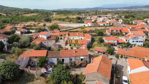 Moradia T2 para Venda em Benquerença