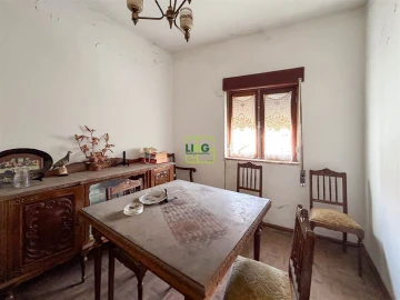 Moradia T2 para Venda em Benquerença