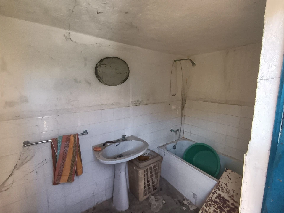 Moradia T2 para Venda em Benquerença Foto 3