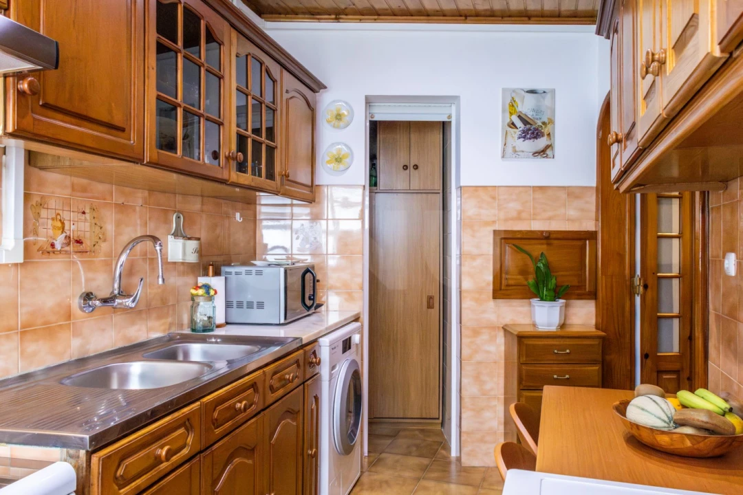 Apartamento T1 para Venda em Campolide Foto 18
