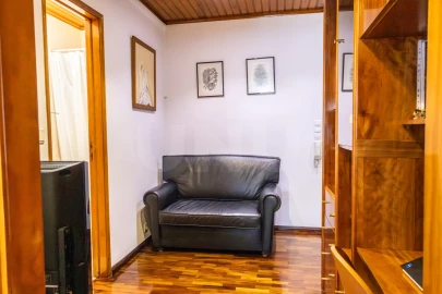 Apartamento T1 para Venda em Campolide