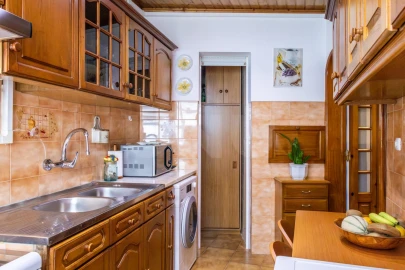 Apartamento T1 para Venda em Campolide
